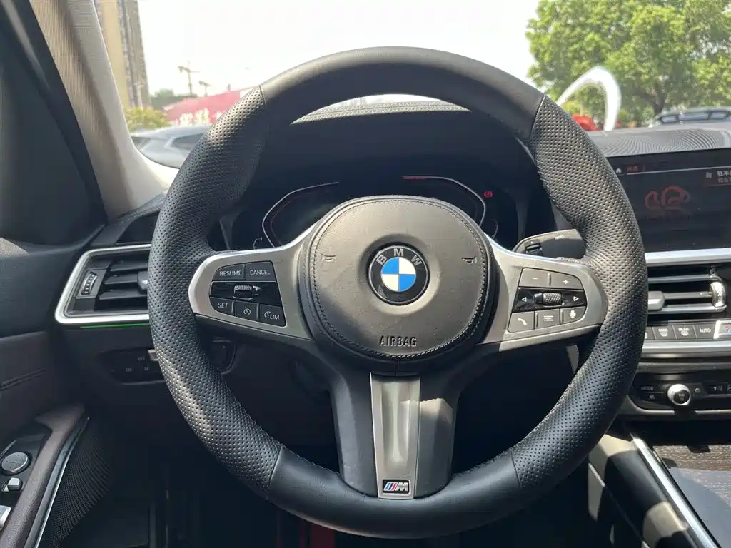 BMW 3 Series 2020 — фото 20