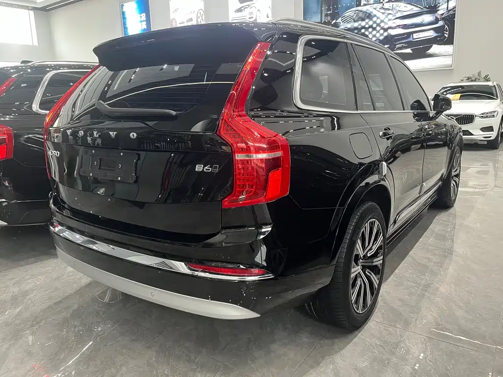 Volvo XC90 2021 — фото 10