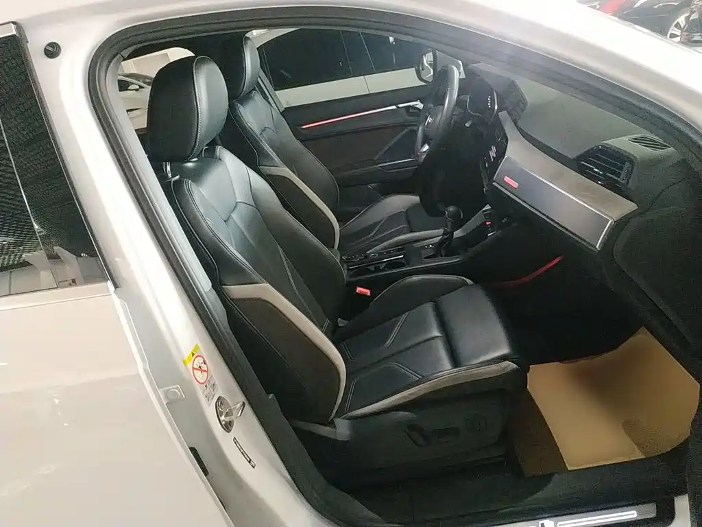 Audi Q3 2023 — фото 20