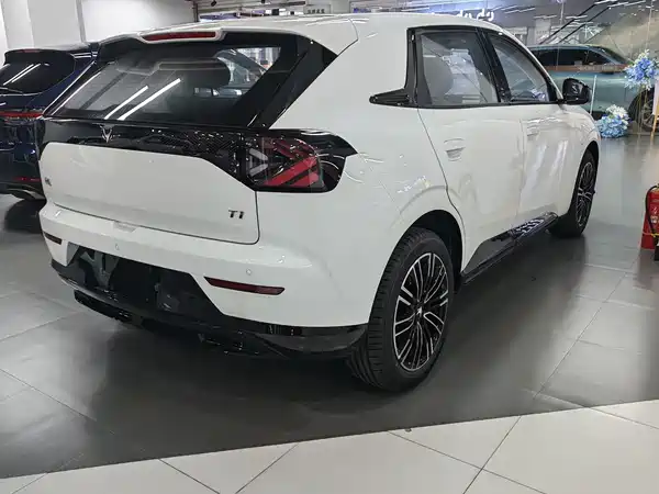 Arcfox Beta T1 2026