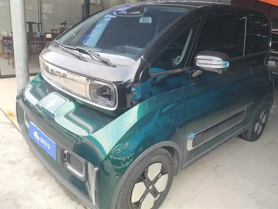 Baojun KiWi EV 2024 — фото 1