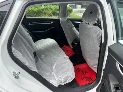 Geely Emgrand 2026