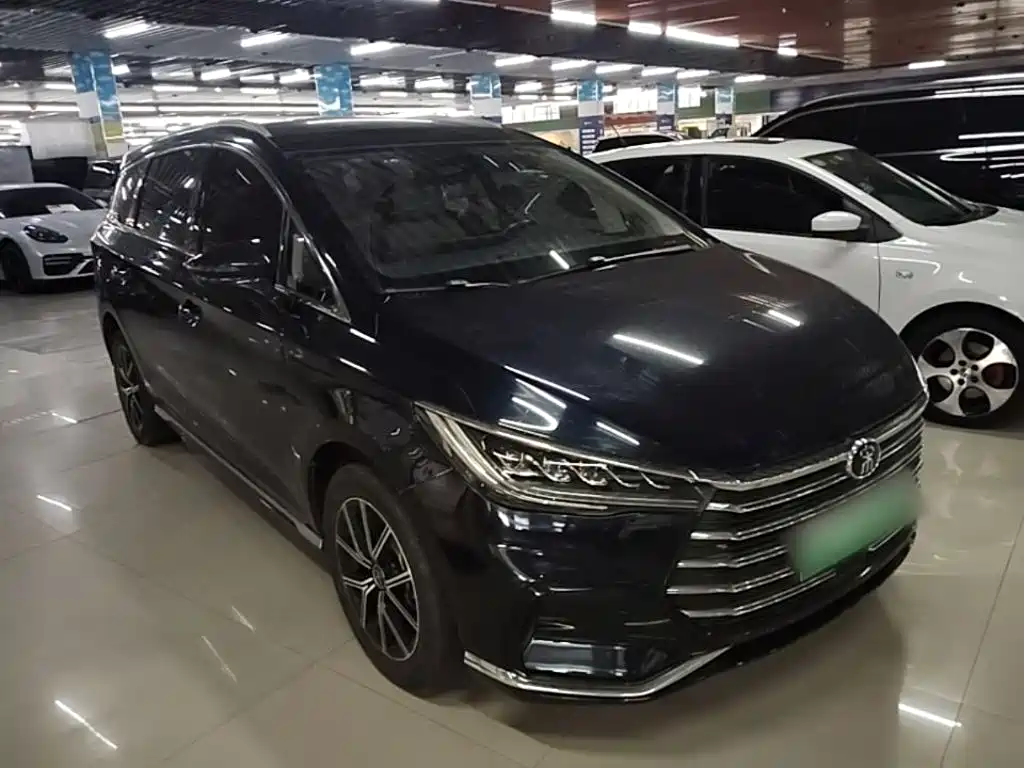 BYD MAX New Energy 2022 — фото 4