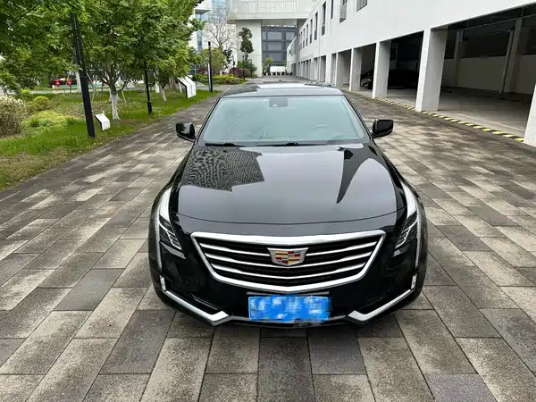 Cadillac CT6 2017