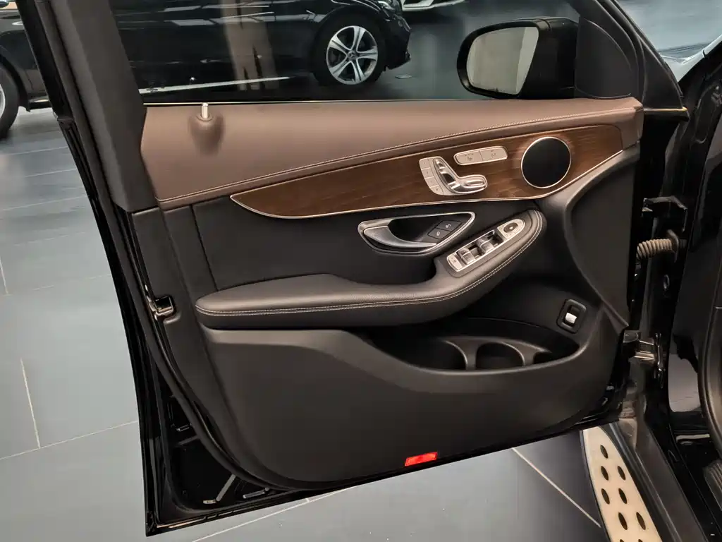 Mercedes-Benz GLC 2022
