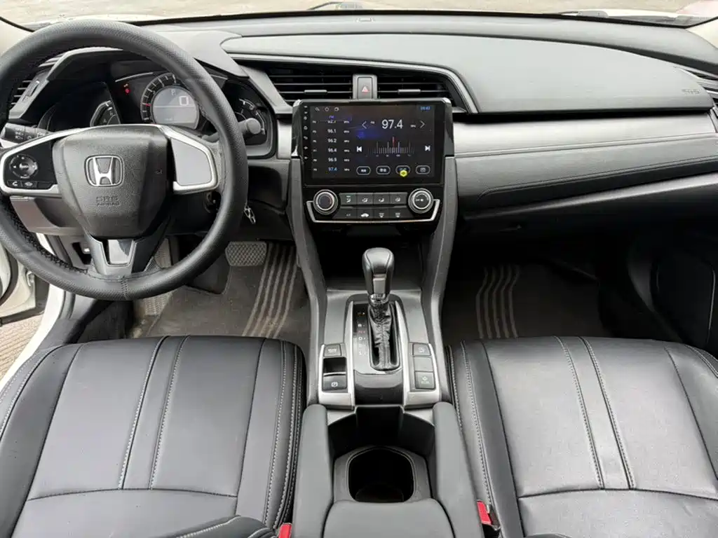 Honda Civic 2016 — фото 15