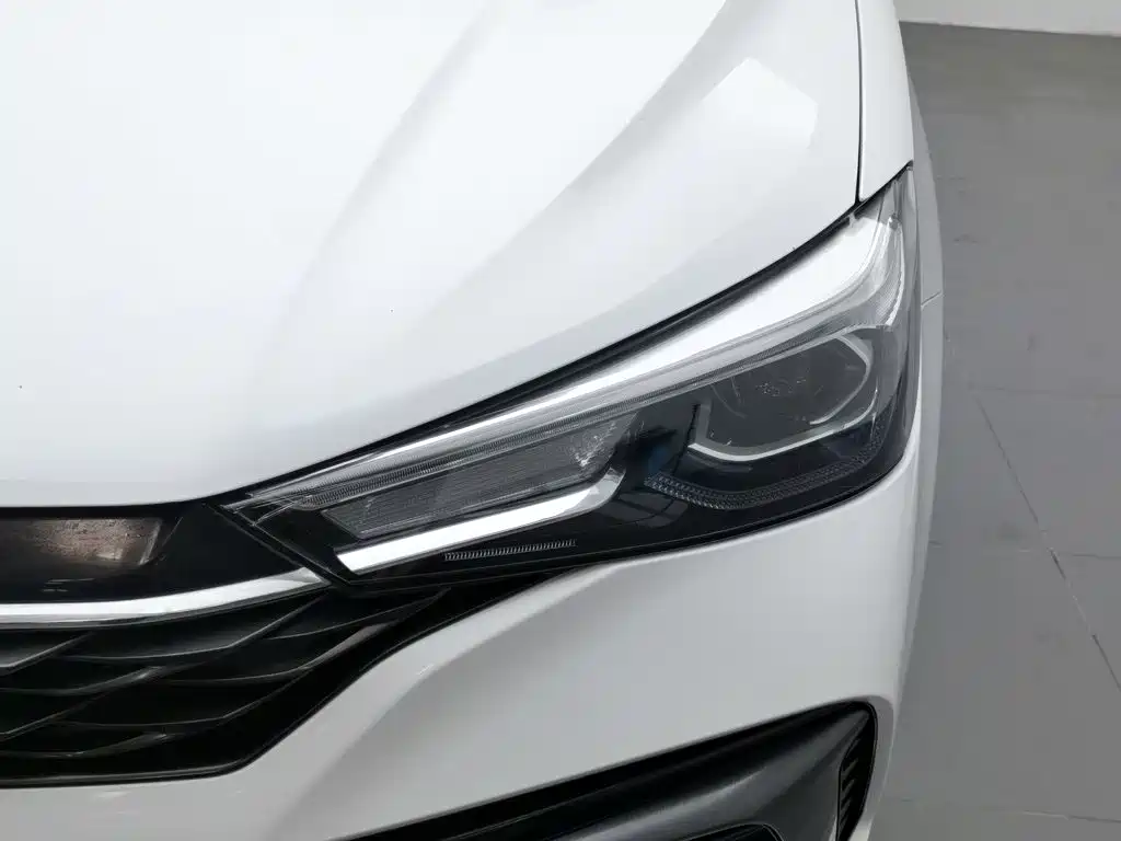 Roewe i5 2022