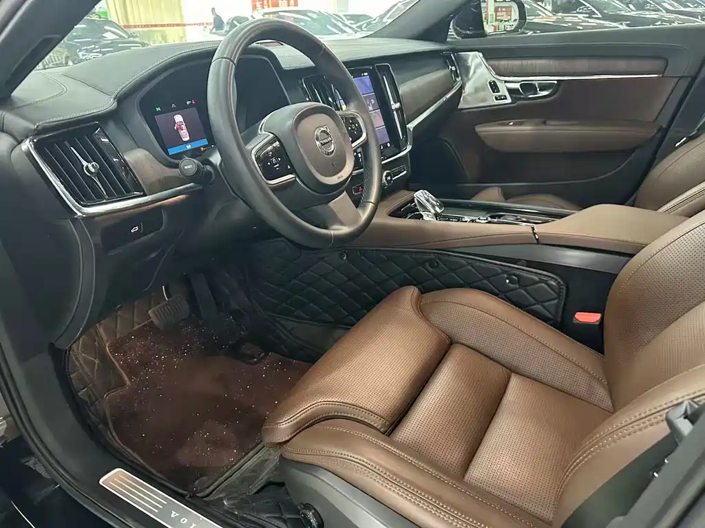 Volvo S90 2024 — фото 10