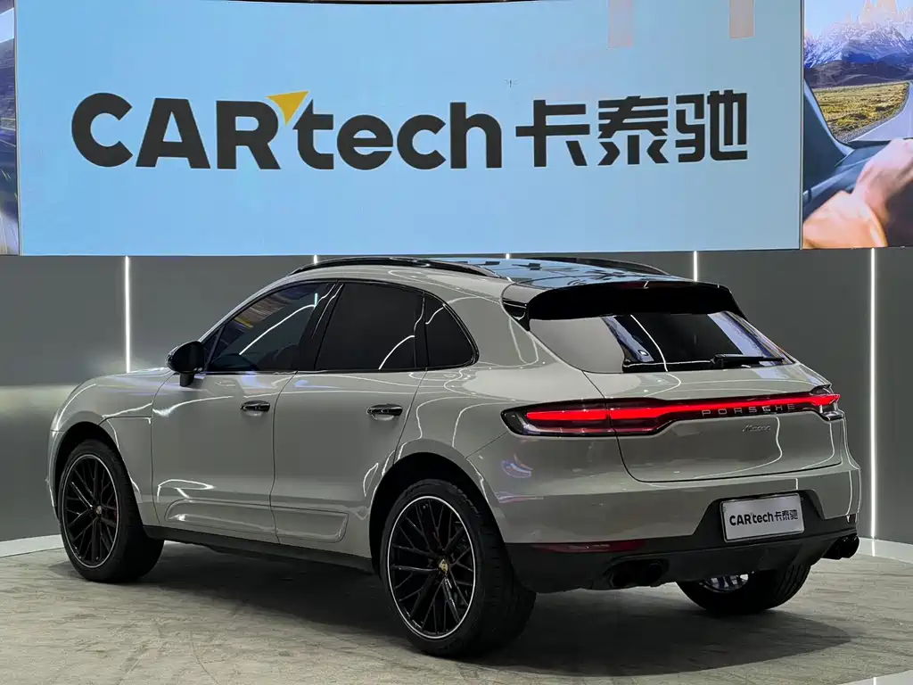 Porsche Macan 2020 — фото 19