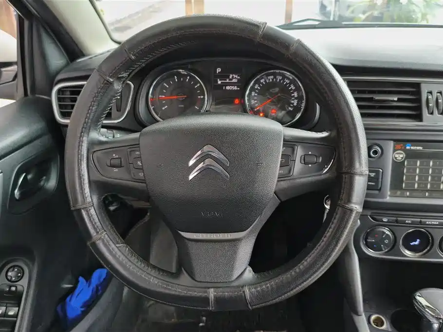 Citroen C3-XR 2015 — фото 15