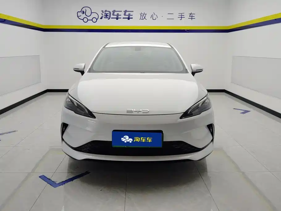 BYD Seal 05 DM-i 2025 — фото 2