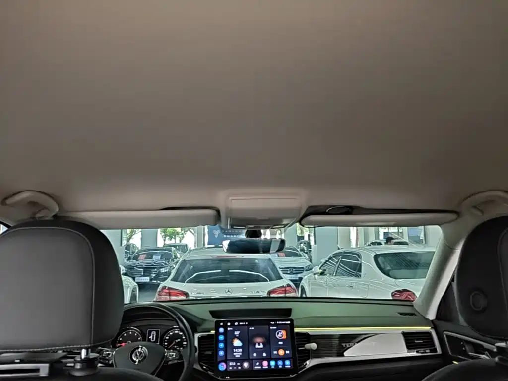Volkswagen Teramont 2018 — фото 18