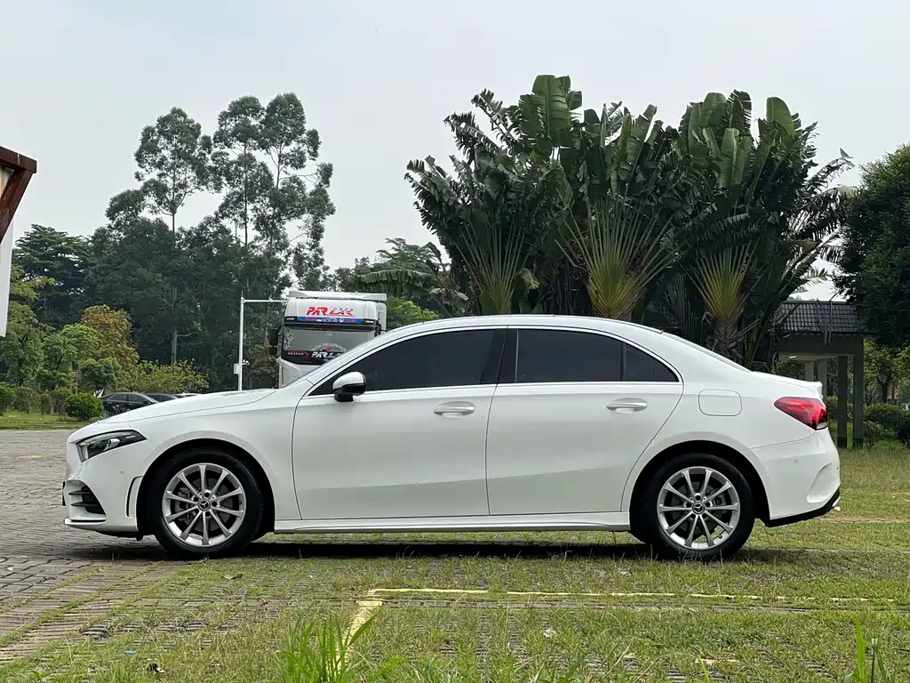 Mercedes-Benz A-Class 2023