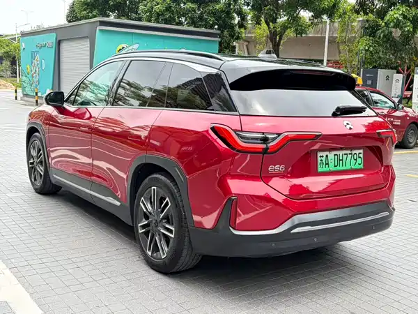 NIO ES6 2021