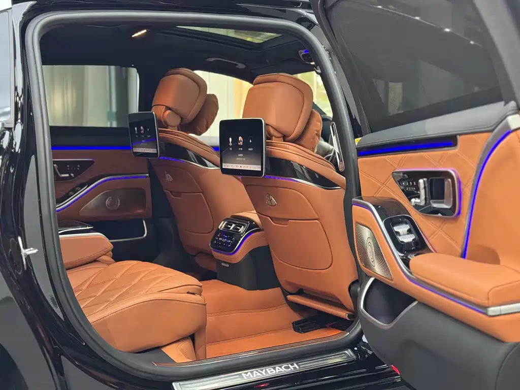 Mercedes-Benz S-Class 2024 — фото 10
