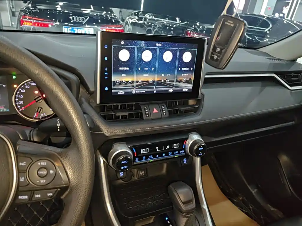 Toyota Wildlander 2020 — фото 13