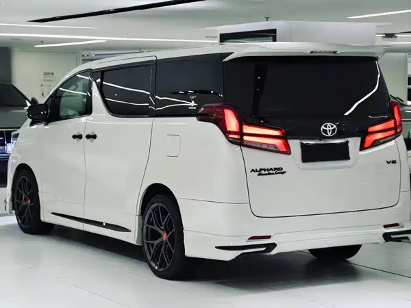 Toyota Alphard 2017