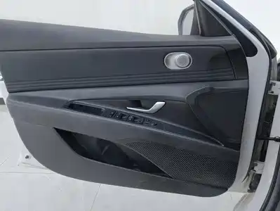 Hyundai Elantra 2021
