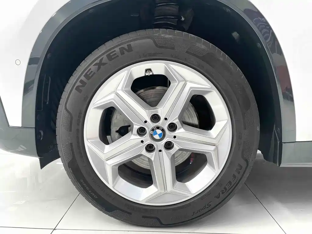 BMW X1 2024 — фото 13