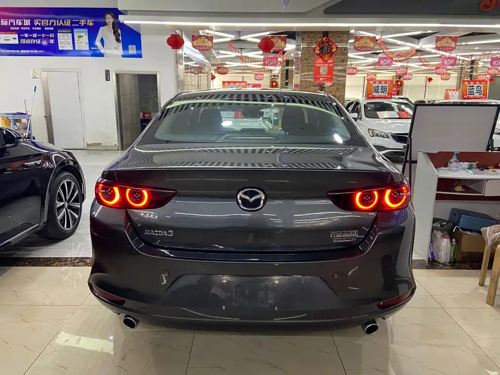 Mazda 3 Angkesela 2022