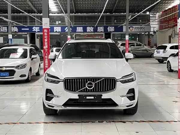 Volvo XC60 2024