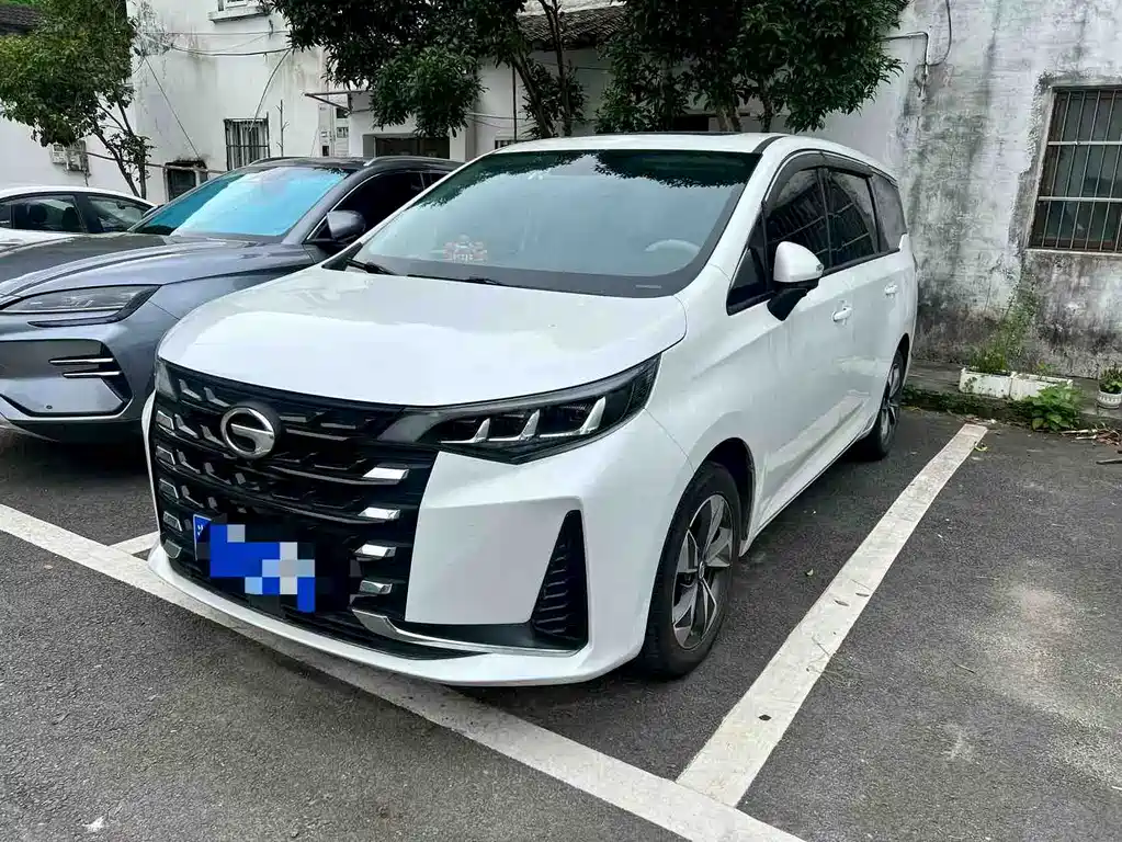 GAC Motor Trumpchi M6 2022 — фото 1
