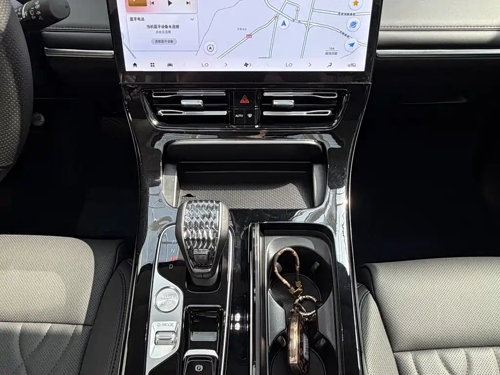 GAC Motor Trumpchi M8 2025 — фото 16