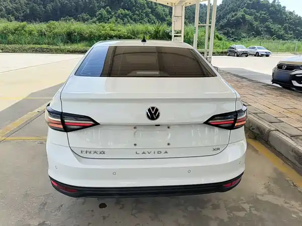 Volkswagen Lavida 2024