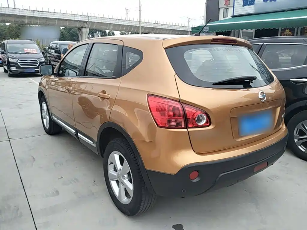 Nissan Qashqai 2015