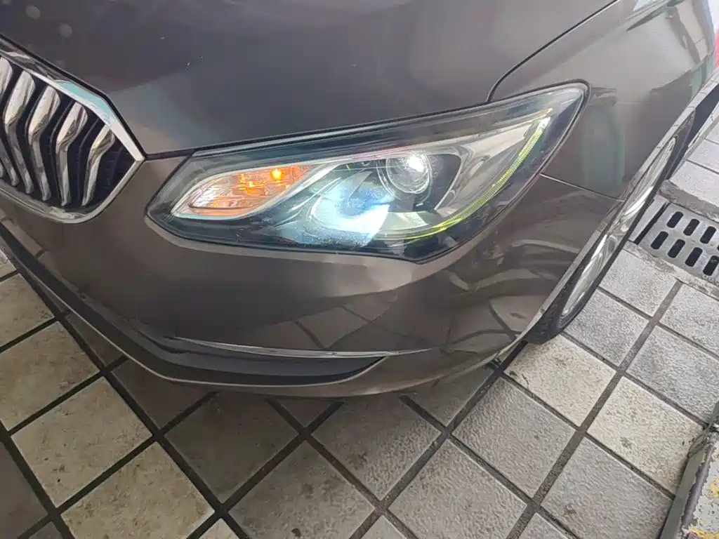 Buick Excelle 2015 — фото 24