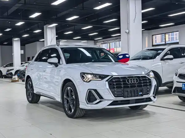 Audi Q3 2023
