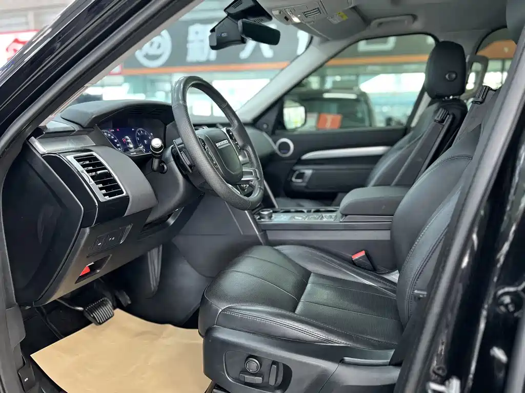 Land Rover Discovery 2019 — фото 4