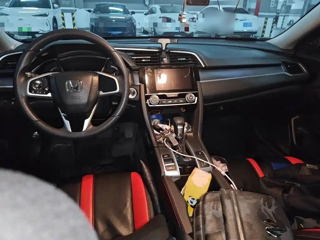 Honda Civic 2018 — фото 13
