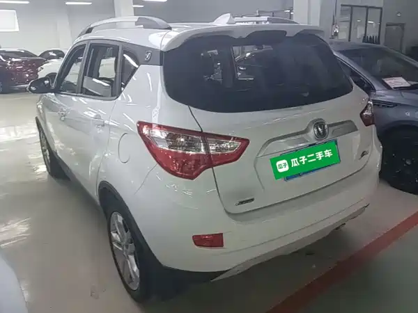 Changan CS35 2016