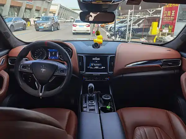 Maserati Levante 2017