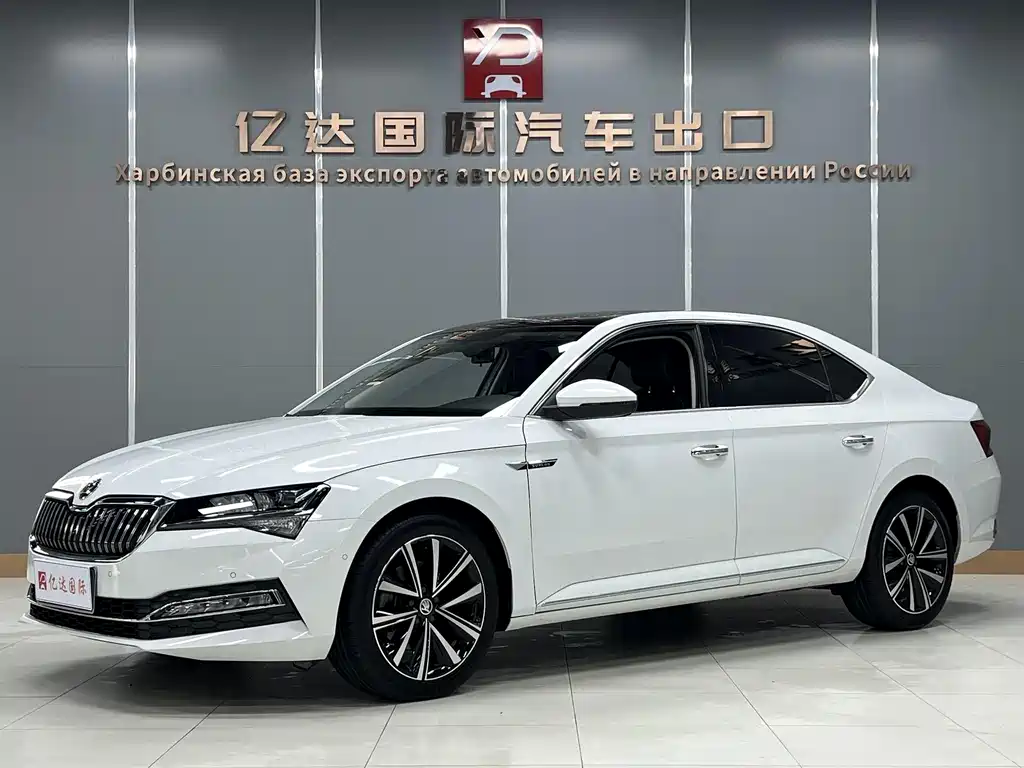 Skoda Superb 2022