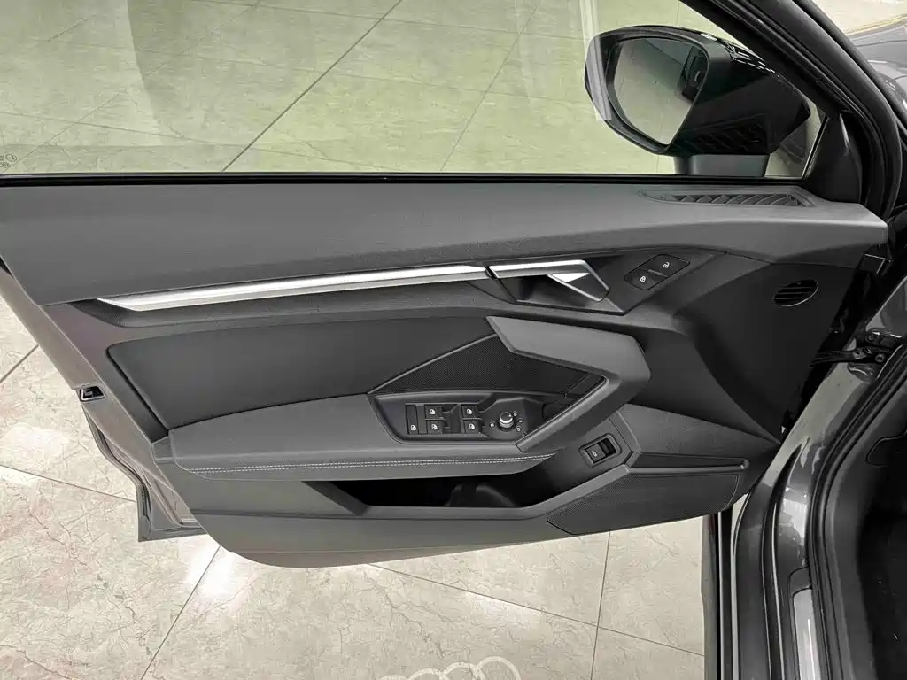 Audi A3 2022 — фото 10