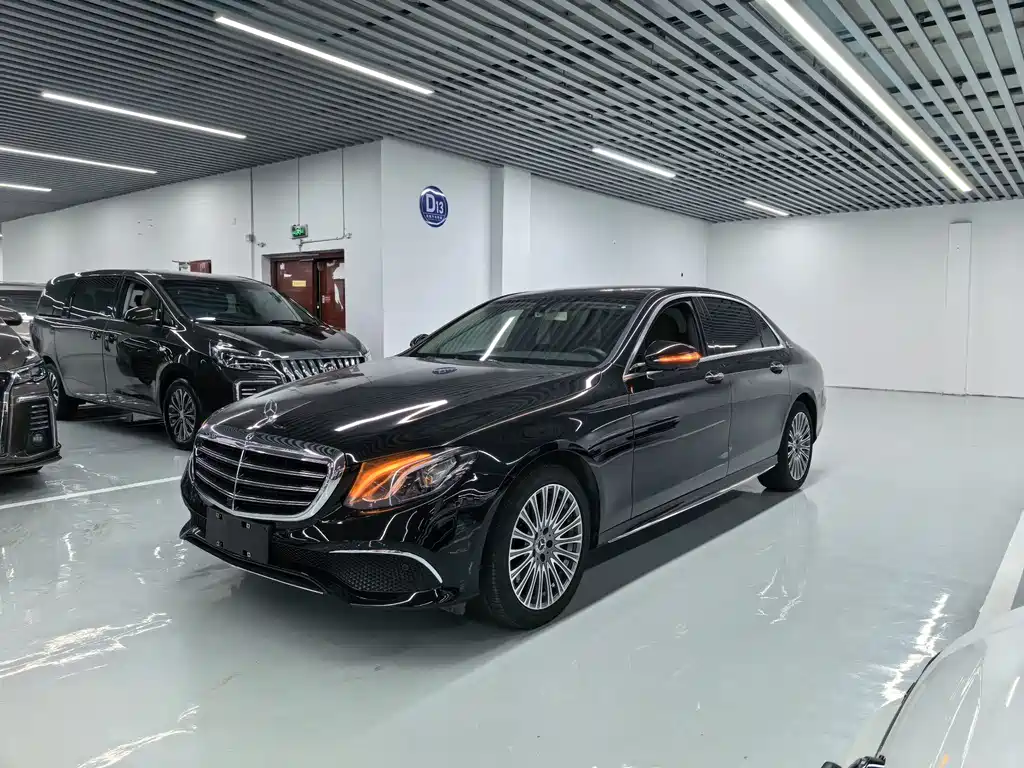 Mercedes-Benz E-Class 2020 — фото 1