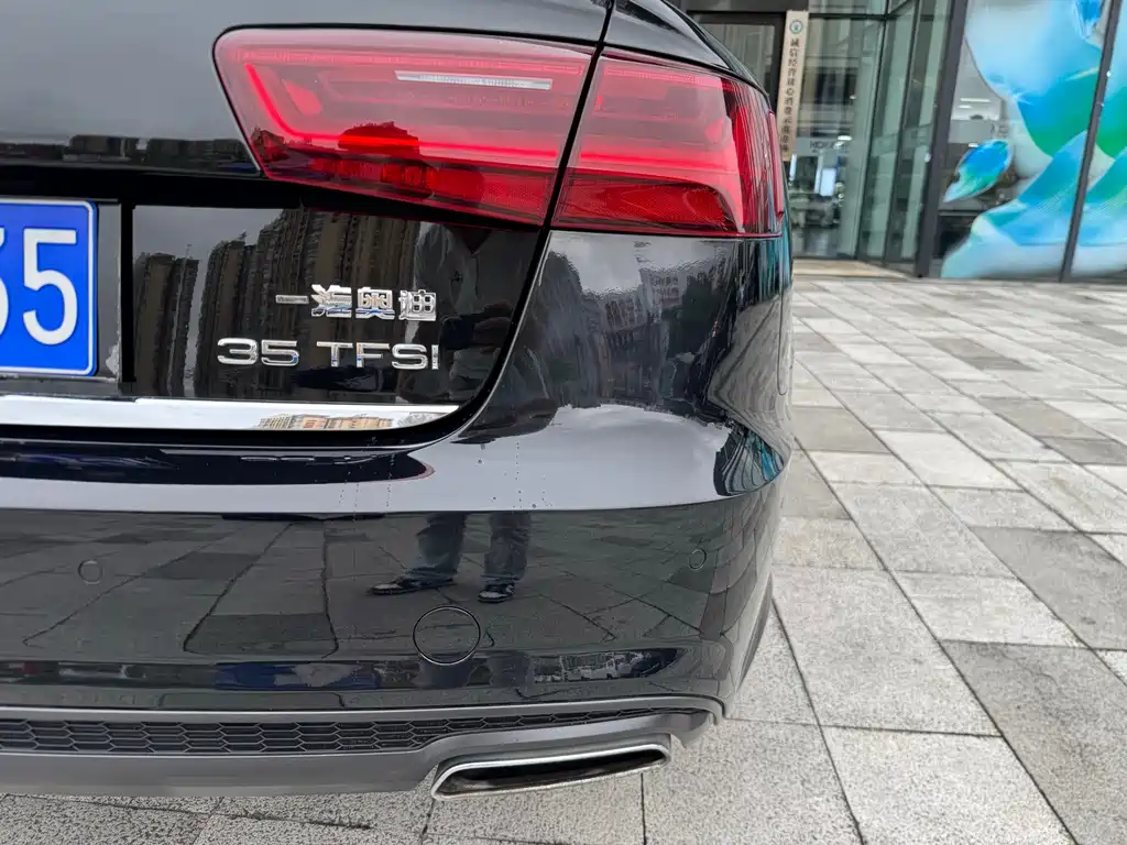 Audi A6L 2018 — фото 27