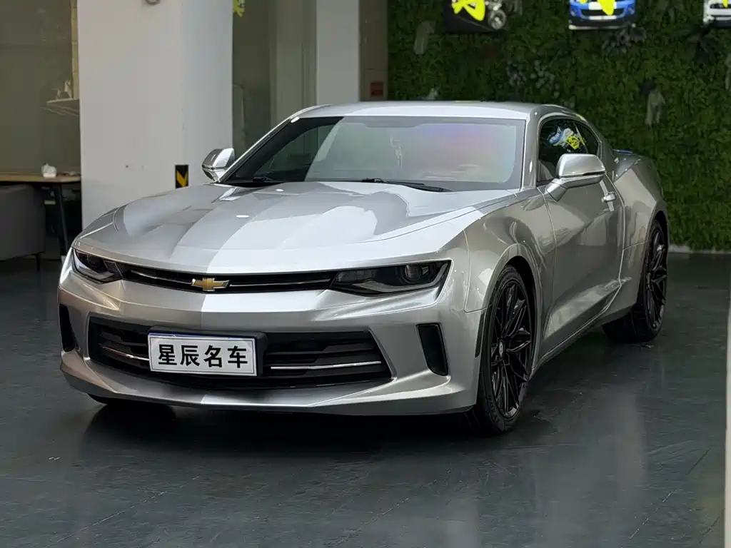 Chevrolet Camaro 2017 — фото 1