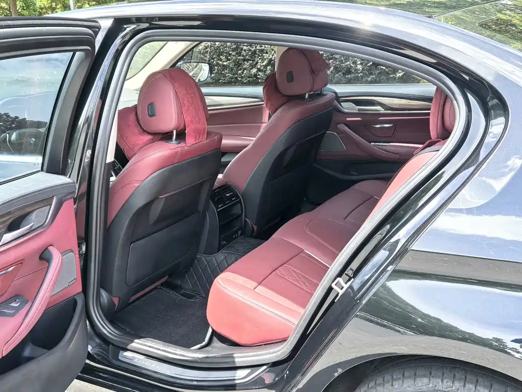 BMW 5 Series 2022