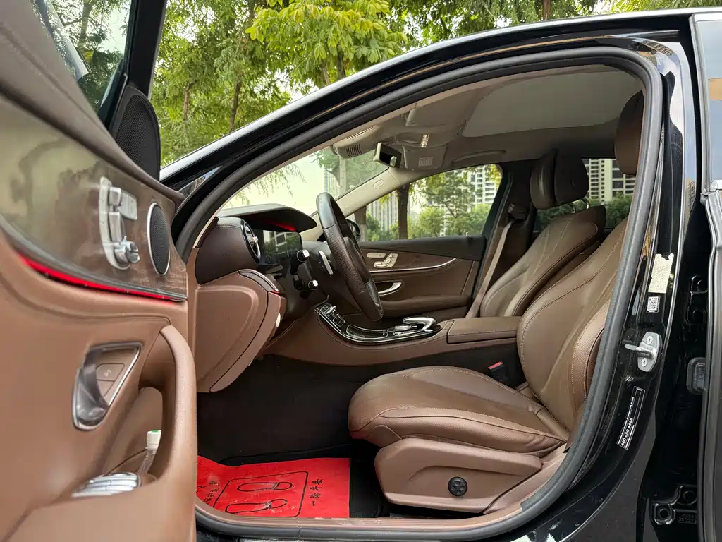 Mercedes-Benz E-Class 2016