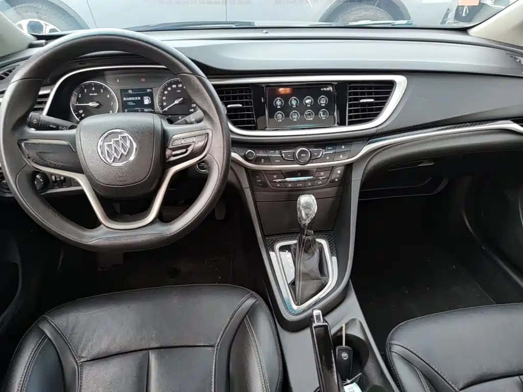Buick Excelle GT 2017 — фото 10