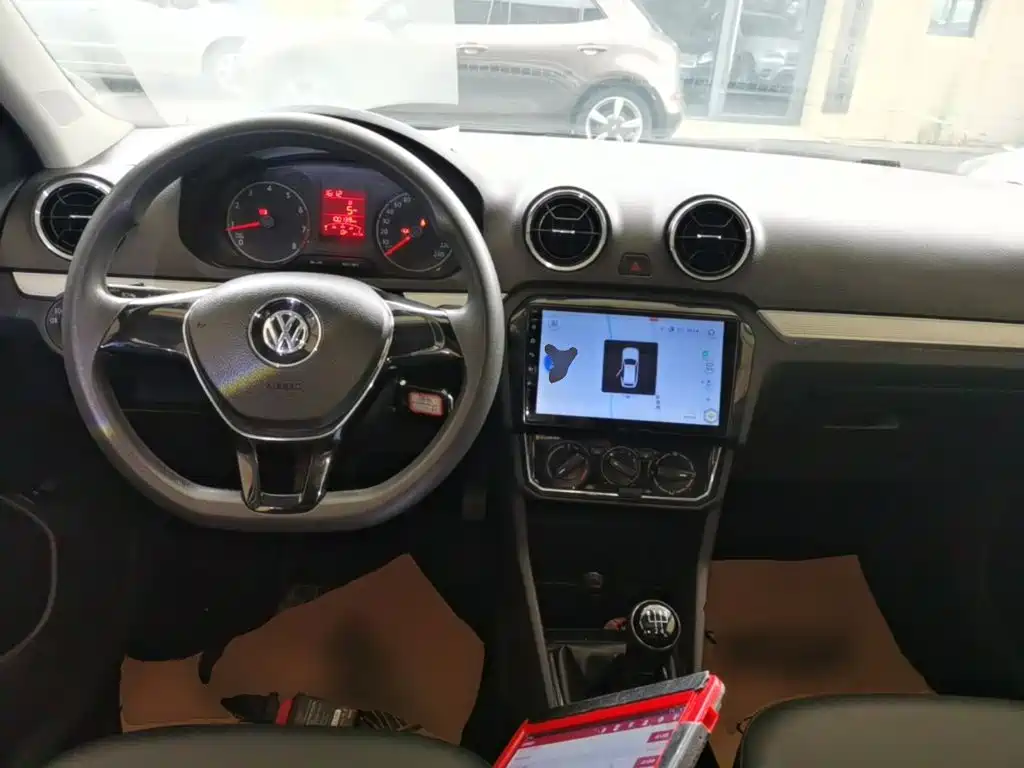 Volkswagen Jetta 2018 — фото 10