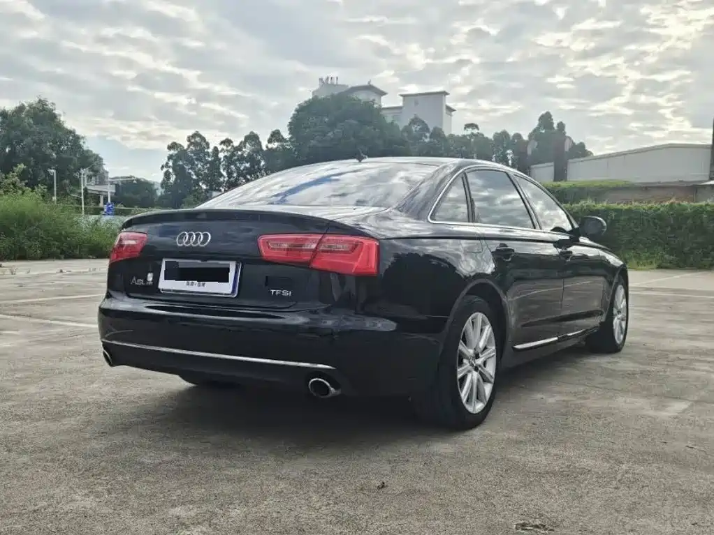 Audi A6L 2014 — фото 7