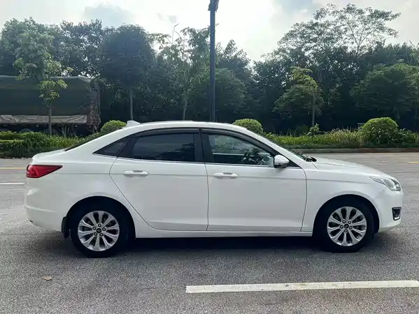 Ford Escort 2018