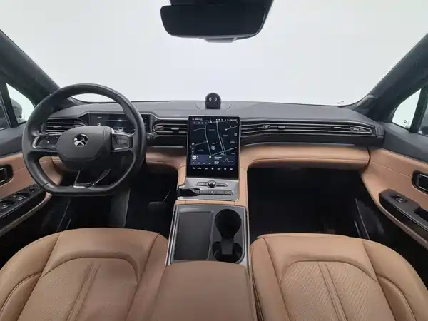 NIO ES6 2021