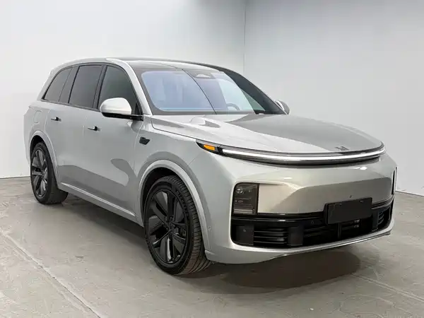 Li Auto L8 2023