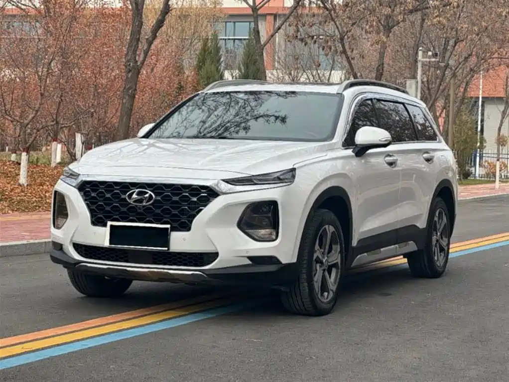 Hyundai Santa Fe 2021 — фото 1