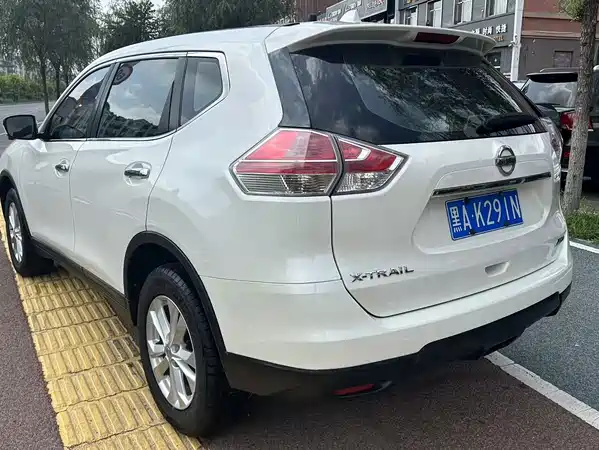 Nissan X-Trail 2016